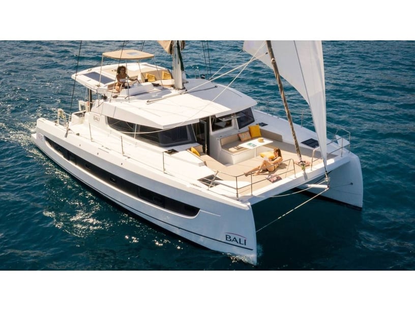 Barcelona Catamaran 5 cabin 8 berths 8 guests 12.85 m Listing Number: #22687