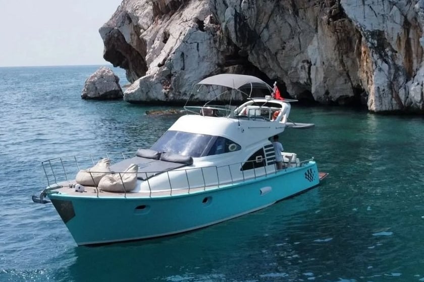 Antalya Motorjacht   6  gasten 14 m Lijstnummer: #22710