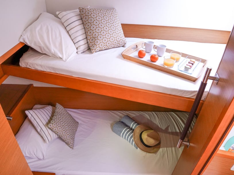 Palma de Majorque Catamaran Cabine 5  Couchettes 10  Invités 10  17.07 m Numéro de l'annonce: #22746 5