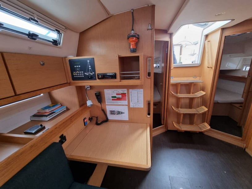 Gdansk Sailboat 4 cabin 10 berths 10 guests 14.27 m Listing Number: #22793 4