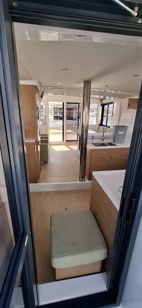 Bormes-les-Mimosas Katamaran 5 kabin Konaklama 10 kişi Seyir 10 kişi 12.85 m İlan No: #22807 3