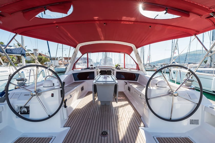 Trogir Velero Cabina 5  12  literas 12  invitados 14.6 m Número de anuncio: #22824 5