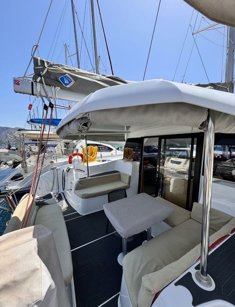 Marmaris Catamaran 3 cabin 6 berths 6 guests 11.5 m Listing Number: #22834 4
