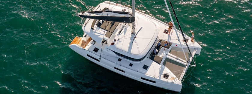 Trogir Catamaran 6 cabin 16 berths 14 guests 15.35 m Listing Number: #22839 3