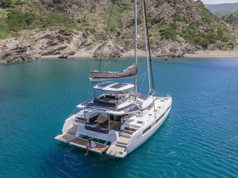 Trogir Catamaran 6 cabin 16 berths 14 guests 15.35 m Listing Number: #22839