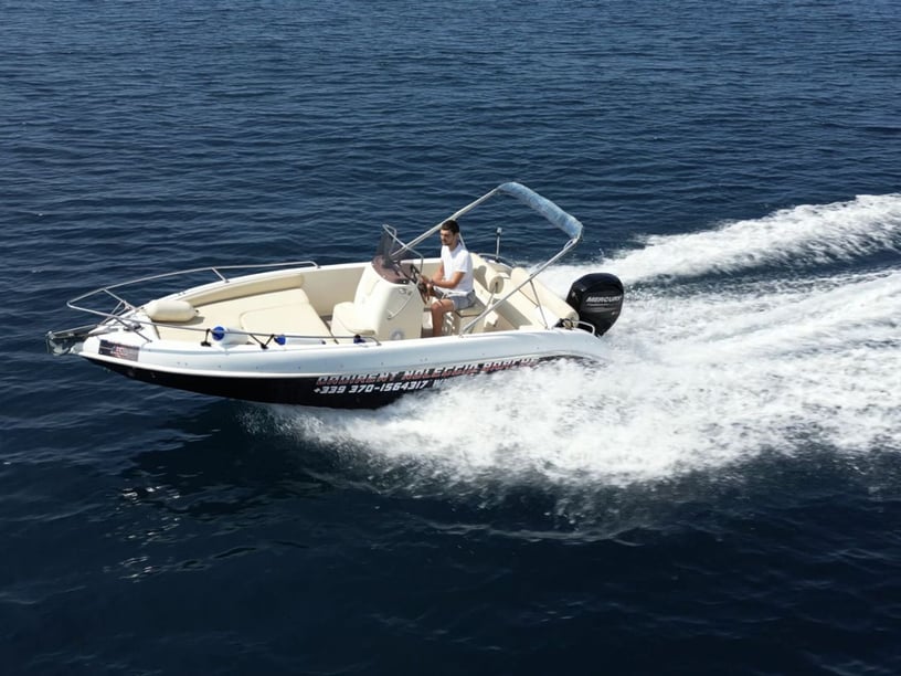 Livorno Motorboot   7 Gäste 5.87 m Nummer des Inserats: #22845 3