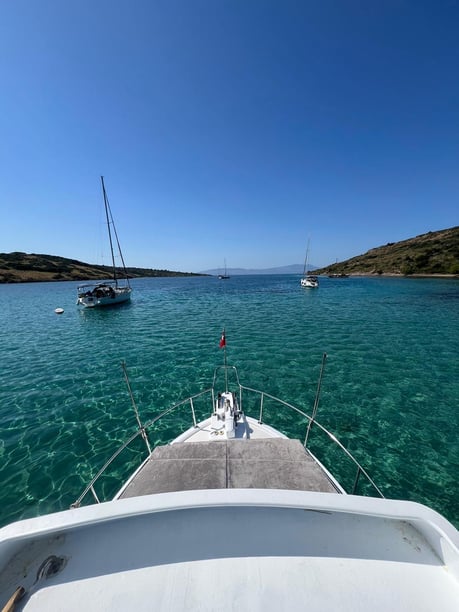 Bodrum Motor Yacht 1 cabin  6 guests 10 m Listing Number: #22856 4
