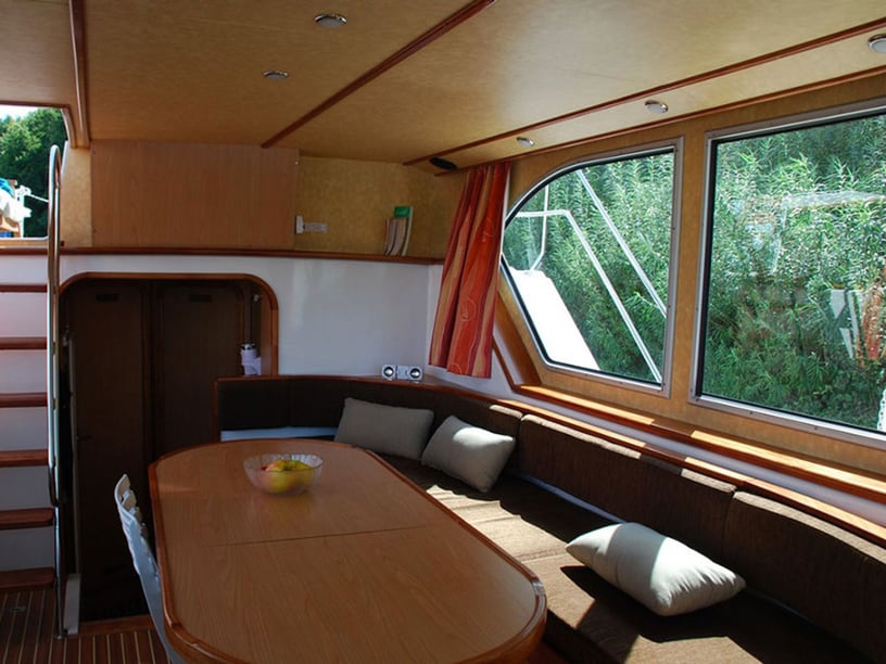 Loosdrecht Motoscafo cabina 4  cuccette 12  12  ospiti 14.9 m Numero dell'inserzione: #22885 5
