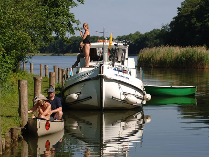 Dompierre-sur-Besbre Motorboot 2 Kabine 5 Liegeplätze 5 Gäste 9.3 m Nummer des Inserats: #22912 5