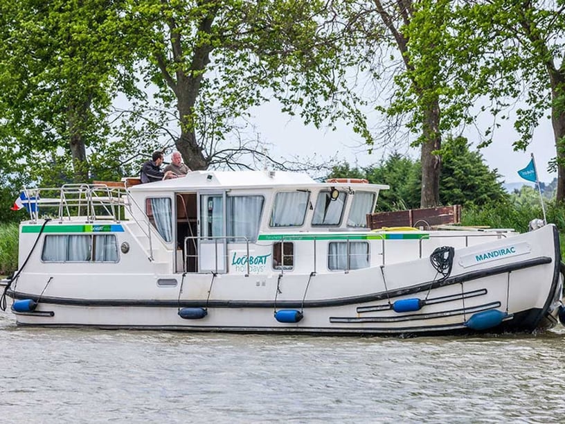 Loosdrecht Bateau à moteur Cabine 3  Couchettes 7  Invités 7  11.6 m Numéro de l'annonce: #22939 4