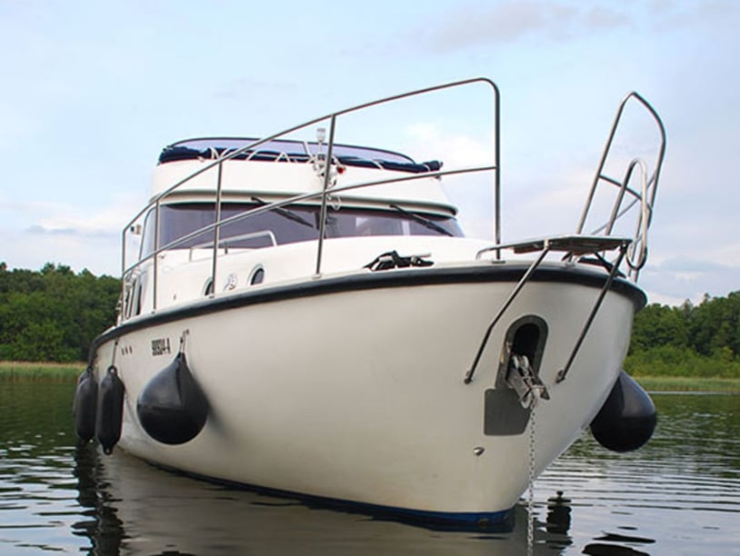 Fürstenberg Bateau à moteur Cabine 3  Couchettes 6  Invités 6  14 m Numéro de l'annonce: #22959 5