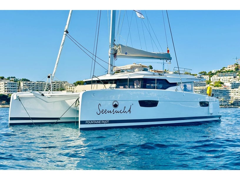 Pula Catamaran 3 cabin 1 berths 7 guests 13.45 m Listing Number: #23210