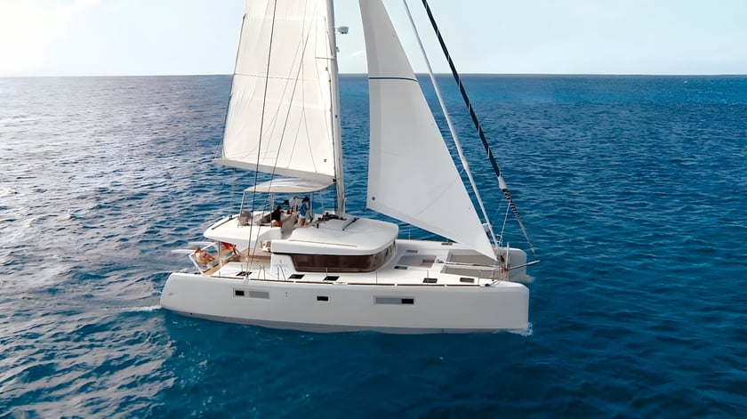 Mahé, Victoria Catamarano cabina 4  cuccette 8  8  ospiti 12.8 m Numero dell'inserzione: #23212
