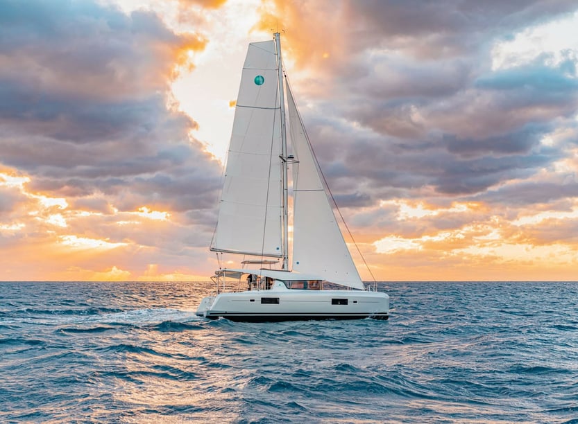 Gesplitst Catamaran Cabine 6  12  slaapplaatsen 12  gasten 12.8 m Lijstnummer: #23214 3