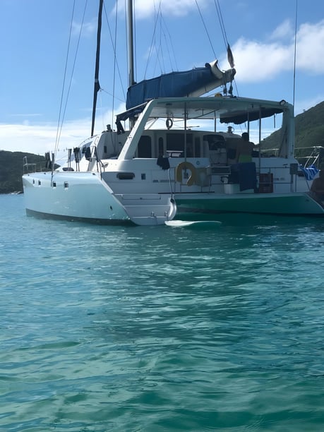 Mahé, Victoria Catamarán Cabina 3  6  literas 6  invitados 13.7 m Número de anuncio: #23239 5