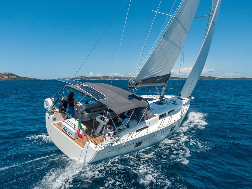 Cannigione Sailboat 5 cabin 12 berths 12 guests 15.55 m Listing Number: #23246 4