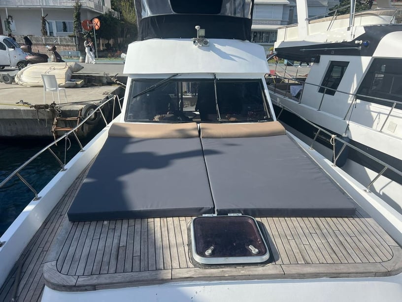 Bebek Motor Yacht   10 guests 16 m Listing Number: #23295 3