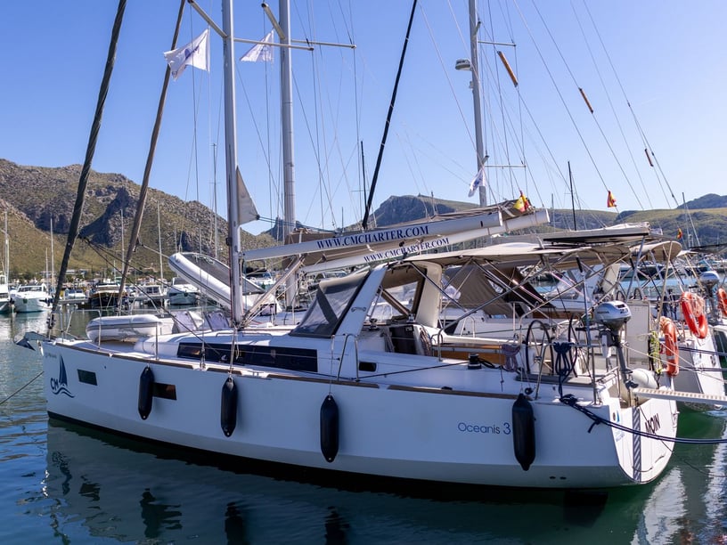 Port de Pollença Zeilboot Cabine 3  8  slaapplaatsen 8  gasten 11.55 m Lijstnummer: #23313