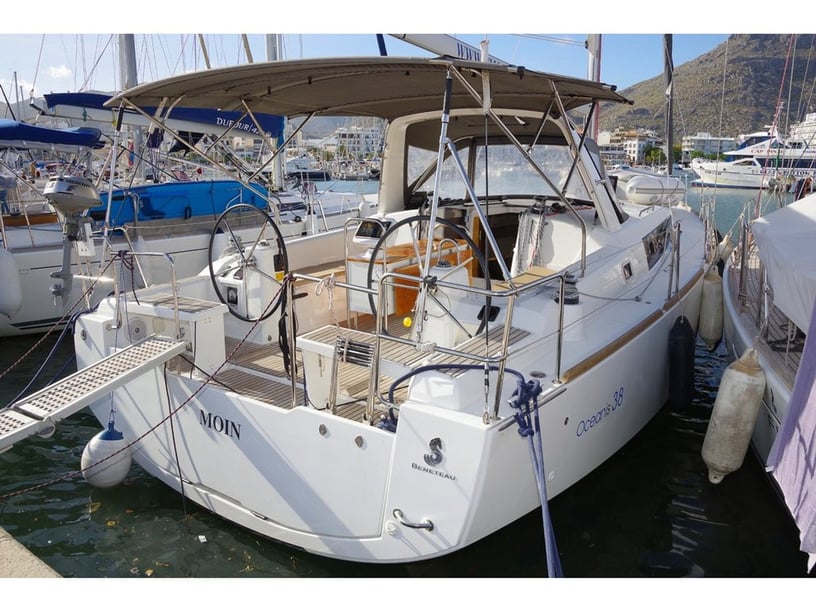 Port de Pollença Sailboat 3 cabin 8 berths 8 guests 11.55 m Listing Number: #23313