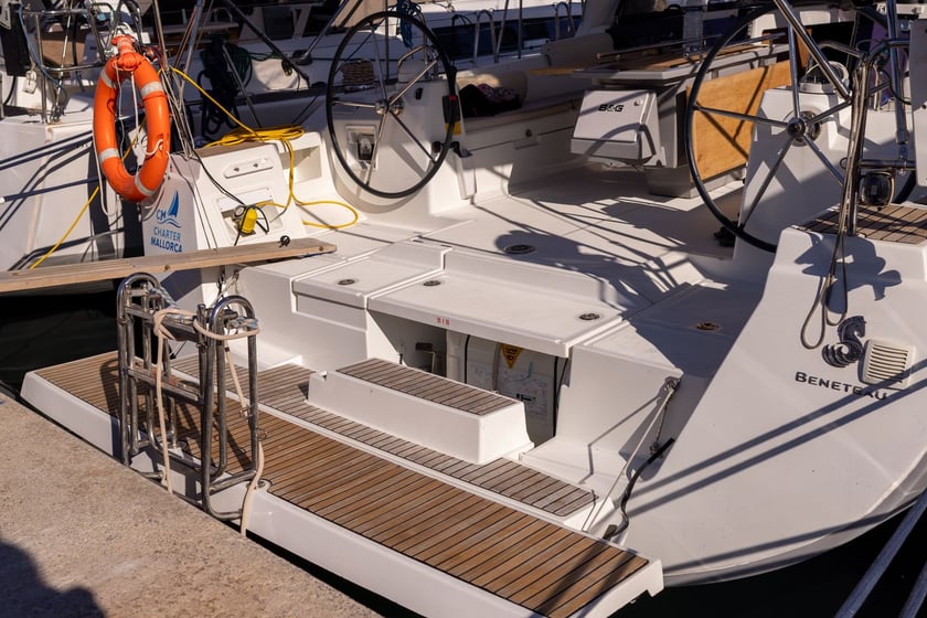 Port de Pollença Segelboot 3 Kabine 8 Liegeplätze 8 Gäste 13.85 m Nummer des Inserats: #23314 4