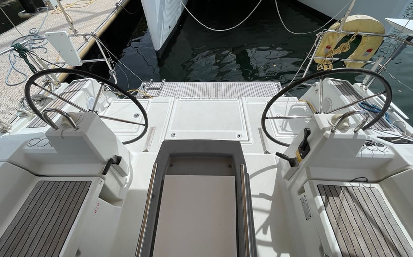 Ibiza Sailboat 3 cabin 8 berths 8 guests 12.43 m Listing Number: #23334 3