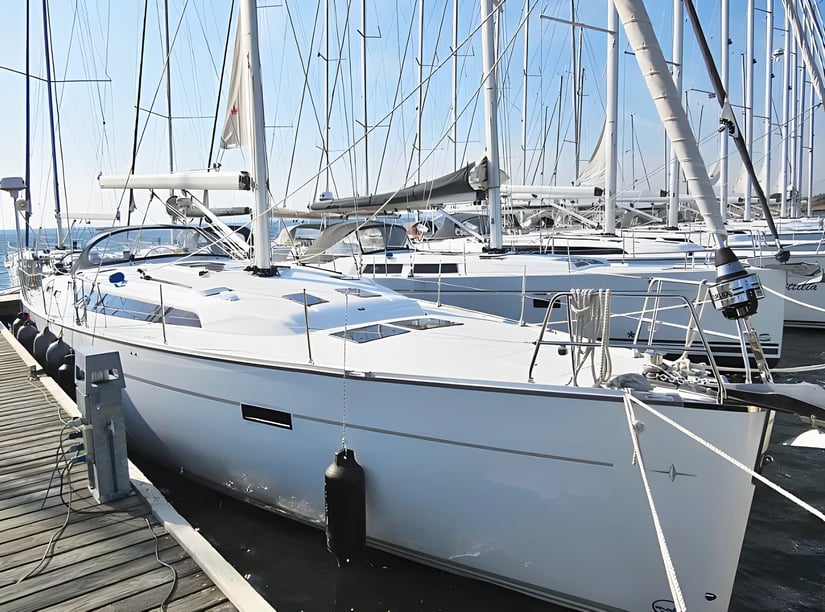 Stockholm - Saltsjöbaden Sailboat 5 cabin 11 berths 11 guests 14.99 m Listing Number: #23343