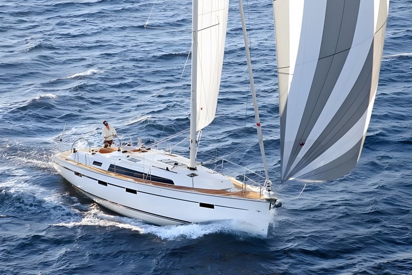 Stockholm - Saltsjöbaden Sailboat 2 cabin 5 berths 5 guests 10.2 m Listing Number: #23345