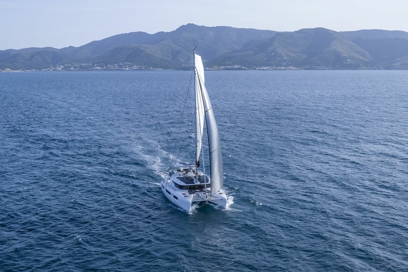 Lefkada Catamaran Cabine 6  Couchettes 12  Invités 12  15.35 m Numéro de l'annonce: #23389 3