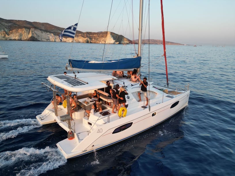 Kos Catamarán Cabina 4  9  literas 9  invitados 14.75 m Número de anuncio: #23408