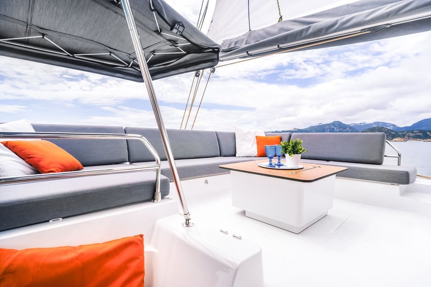 Skradin Catamaran 6 cabin 11 berths 12 guests 13.98 m Listing Number: #23441 5