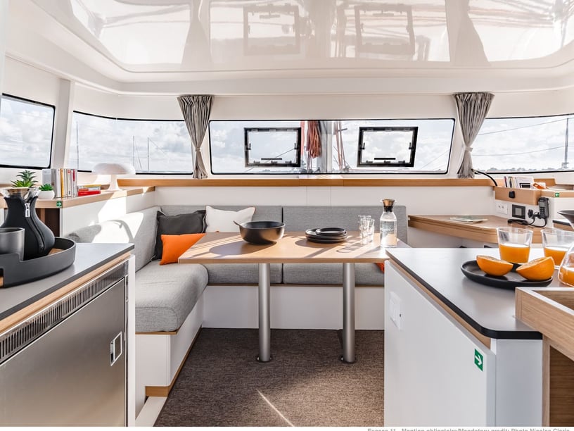 Rhodos Catamaran Cabine 4  8  slaapplaatsen 8  gasten 11.33 m Lijstnummer: #23457 2