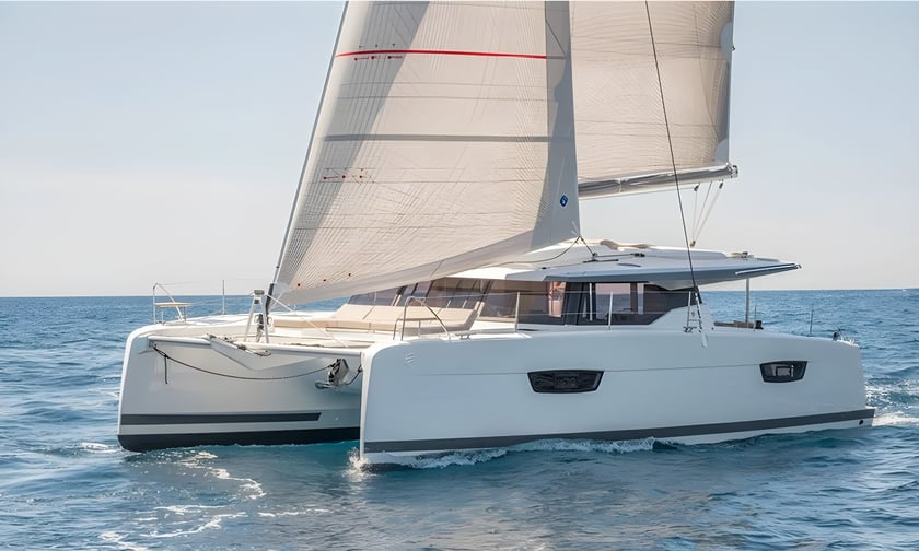 Salerno Katamaran 5 Kabine 11 Liegeplätze 11 Gäste 12.58 m Nummer des Inserats: #23461