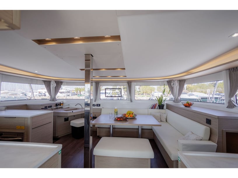 Athens Catamaran 4 cabin 10 berths 10 guests 13.99 m Listing Number: #23508 2