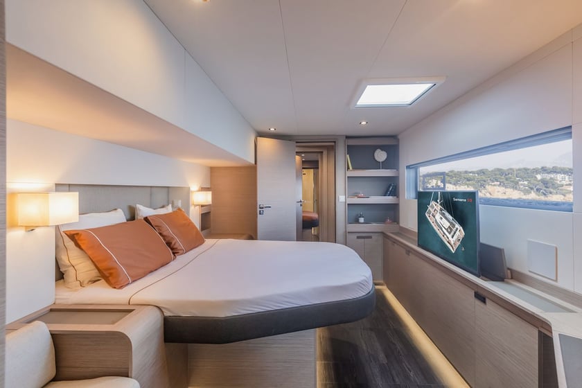 Saint Martin Catamaran 6 cabin 13 berths 13 guests 18.78 m Listing Number: #23509 4