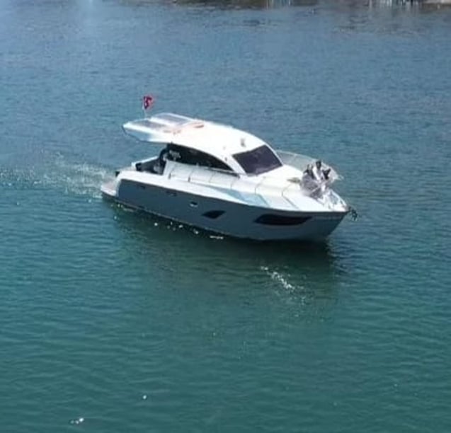 Fethiye Motor Yacht 1 cabin 2 berths 8 guests 10.6 m Listing Number: #23555 4