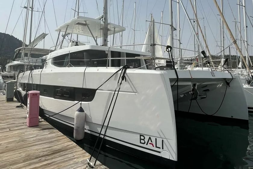 Fethiye Catamaran Cabine 6  11  slaapplaatsen 11  gasten 14.82 m Lijstnummer: #23565