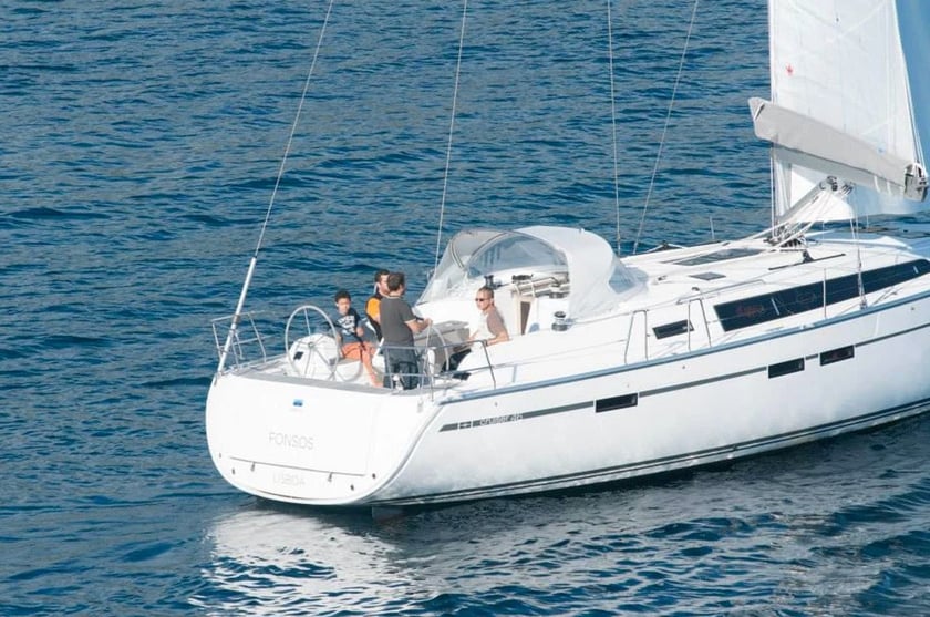 Angra do Heroísmo Barca a vela cabina 4  cuccette 9  9  ospiti 14.27 m Numero dell'inserzione: #23577 3