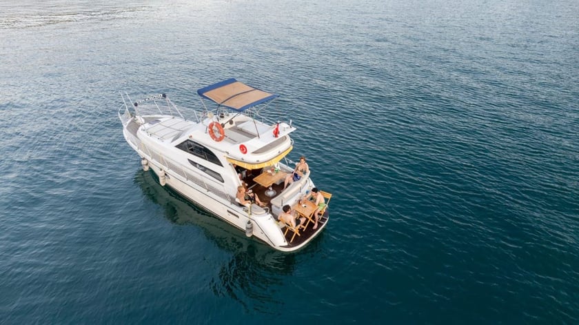 Fethiye Motor Yacht 1 cabin 2 berths 6 guests 10 m Listing Number: #23596 4