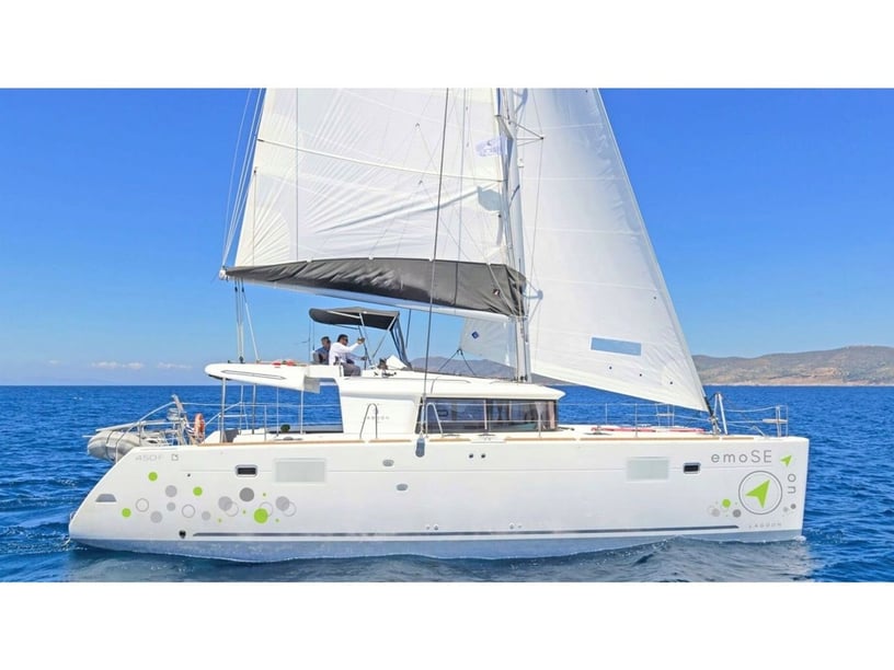 Lefkada Catamaran Cabine 6  10  slaapplaatsen 11  gasten 13.96 m Lijstnummer: #23602 3