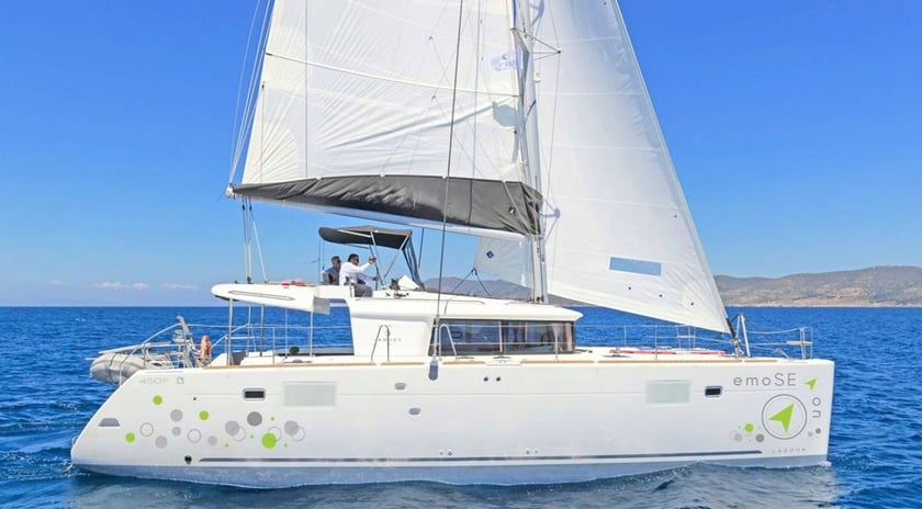 Lefkada Catamaran Cabine 6  10  slaapplaatsen 11  gasten 13.96 m Lijstnummer: #23602 2