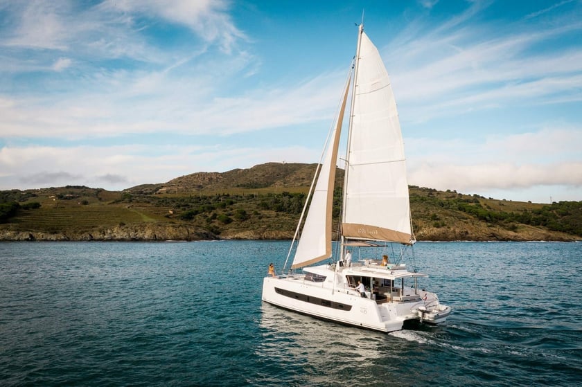 Saint-Mandrier-sur-Mer Catamarano cabina 6  cuccette 11  11  ospiti 14.33 m Numero dell'inserzione: #23608 4