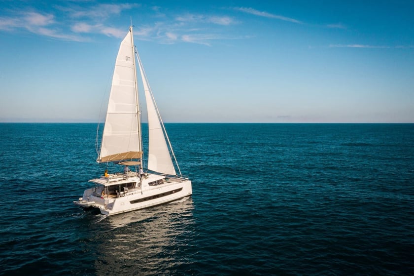 St-Mandrier-sur-Mer Catamarano cabina 6  cuccette 11  11  ospiti 14.33 m Numero dell'inserzione: #23608 3