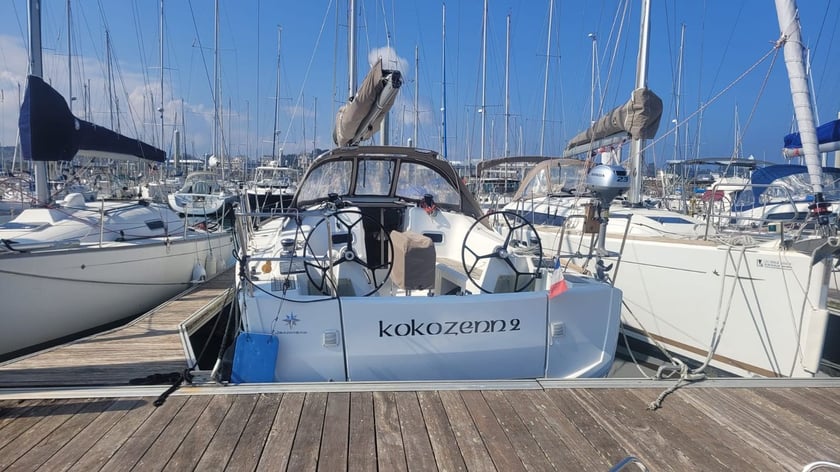 St-Quay-Portrieux Barca a vela cabina 3  cuccette 7  7  ospiti 10.34 m Numero dell'inserzione: #23625 3