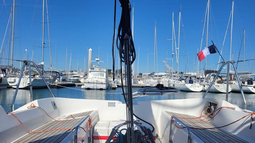 St-Quay-Portrieux Barca a vela cabina 2  cuccette 6  6  ospiti 9.61 m Numero dell'inserzione: #23626 3