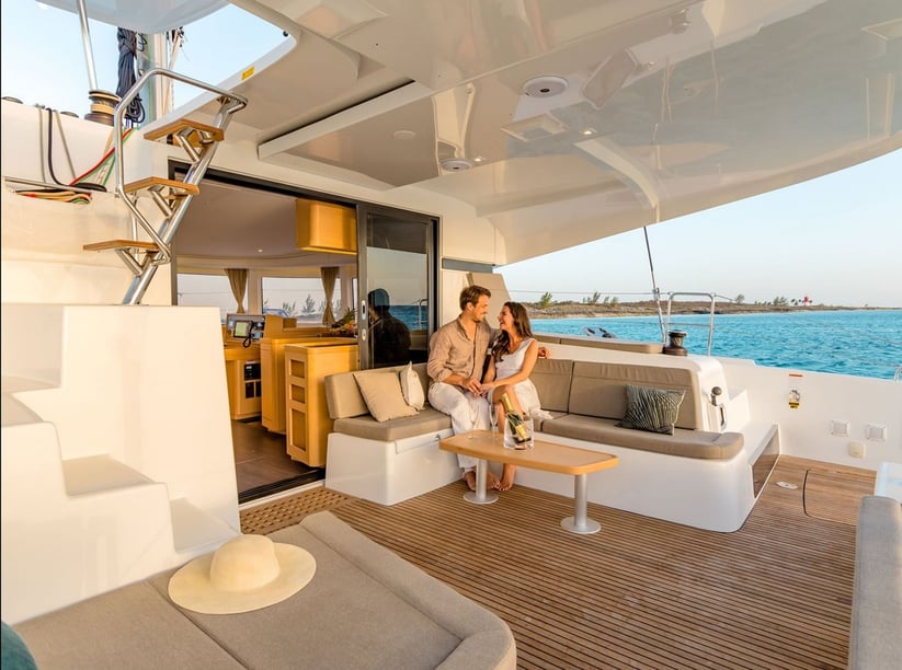 Paros Catamaran 6 cabin 10 berths 10 guests 12.8 m Listing Number: #23628 3