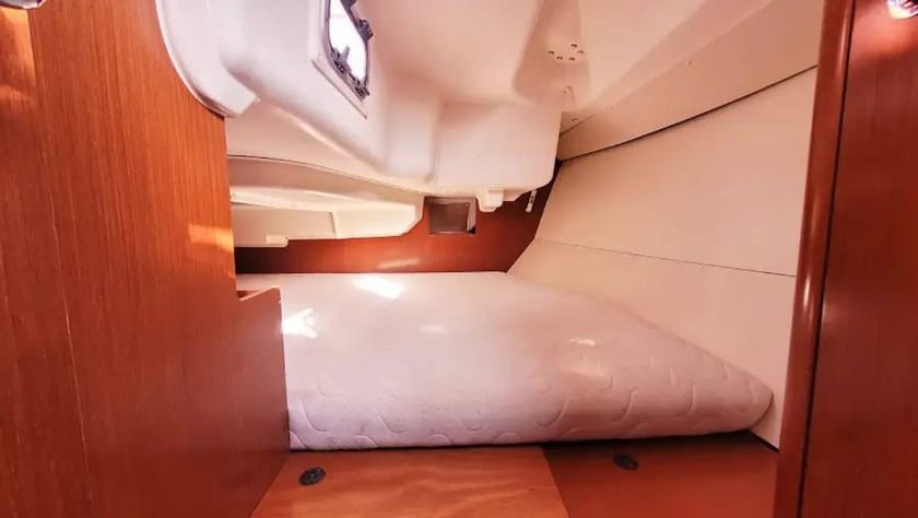 St-Quay-Portrieux Barca a vela cabina 2  cuccette 6  6  ospiti 9.66 m Numero dell'inserzione: #23634 4