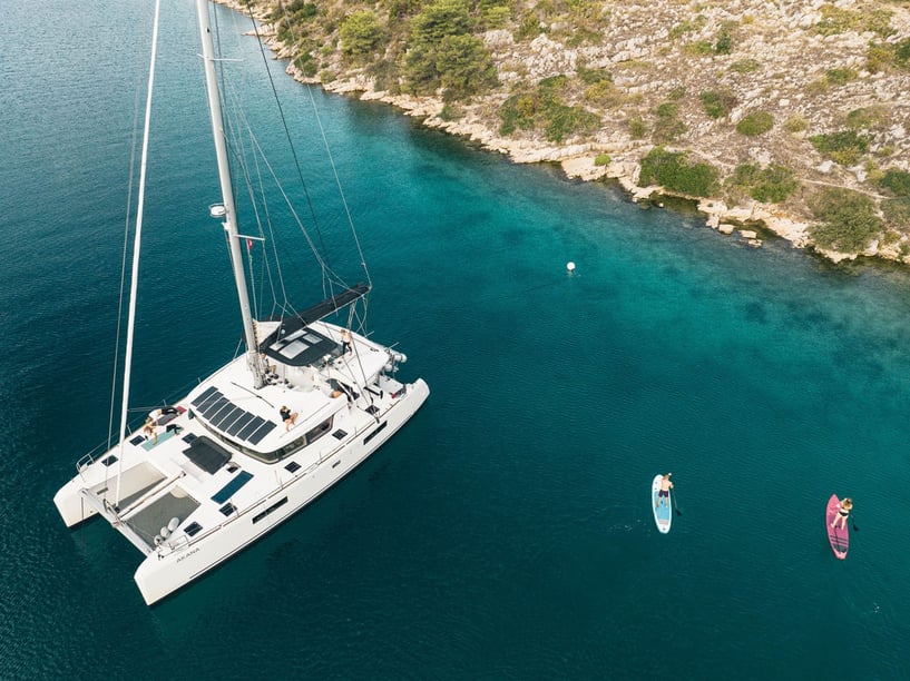 Trogir Catamaran 6 cabin 12 berths 12 guests 15.85 m Listing Number: #23657 3