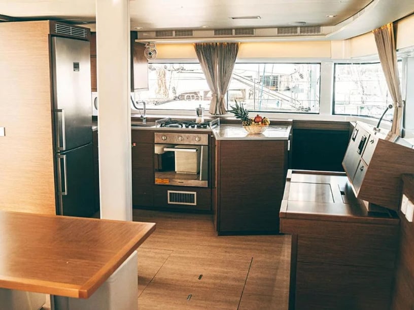 Trogir Catamaran 6 cabin 12 berths 12 guests 15.85 m Listing Number: #23657 2