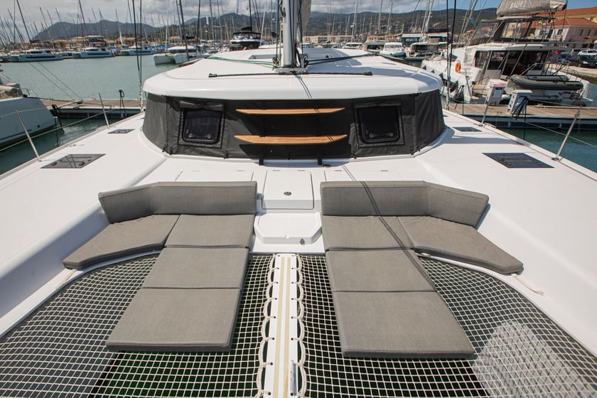 Lefkada Catamaran 5 cabin 10 berths 10 guests 13.3 m Listing Number: #23795 4