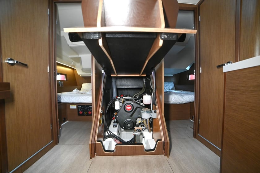 Sami Voilier Cabine 4  Couchettes 10  Invités 10  14.6 m Numéro de l'annonce: #23803 5